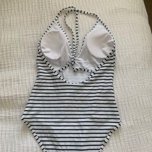 Cupshe women bathing suite